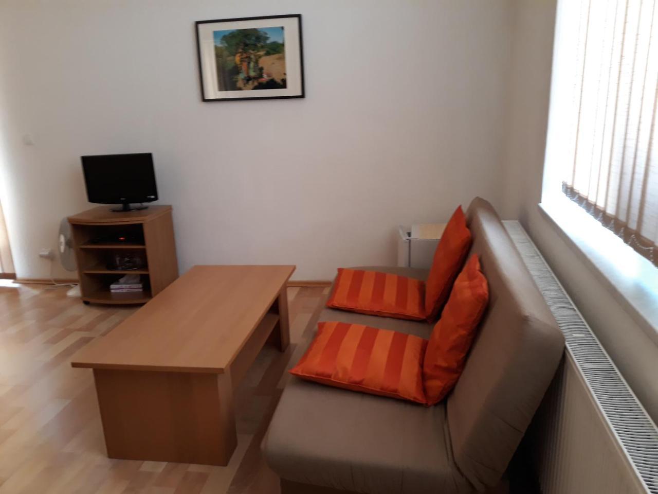 Vv Penzion Brno Bagian luar foto