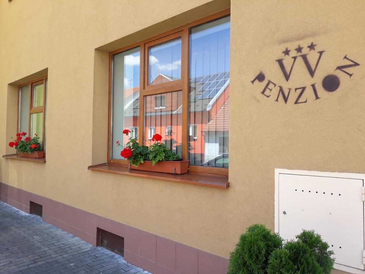 Vv Penzion Brno Bagian luar foto